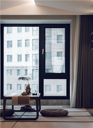 欢迎来到90年代，看传统木窗如何一键破圈