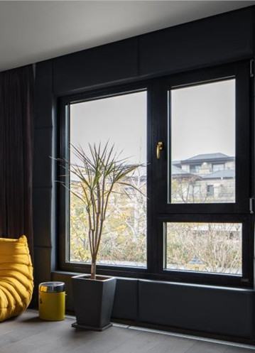 为什么大多数人买窗都研究玻璃？网友：因为影响太大